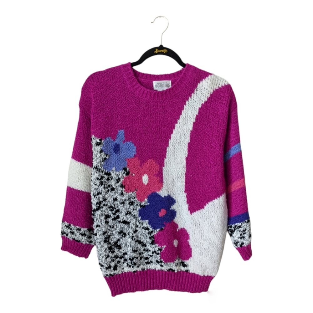 Vintage Here's a Hug Pink floral 3/4 sleeve Kitchy Sweater in size Medium